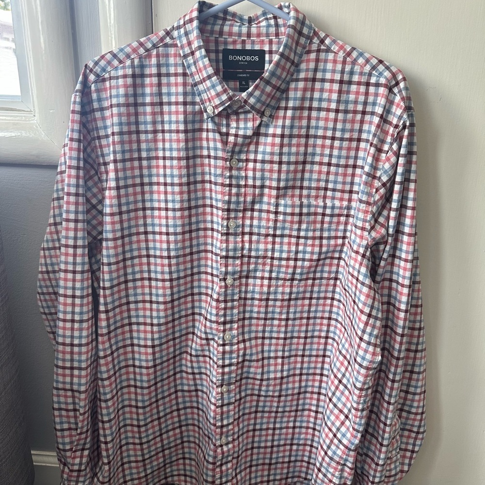 Bonobos Red and Blue Casual Button Down Shirt